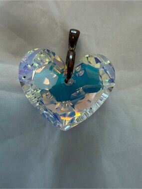 Crystal Heart Pendant Blue AB Aurora Borealis‎ Sparkle